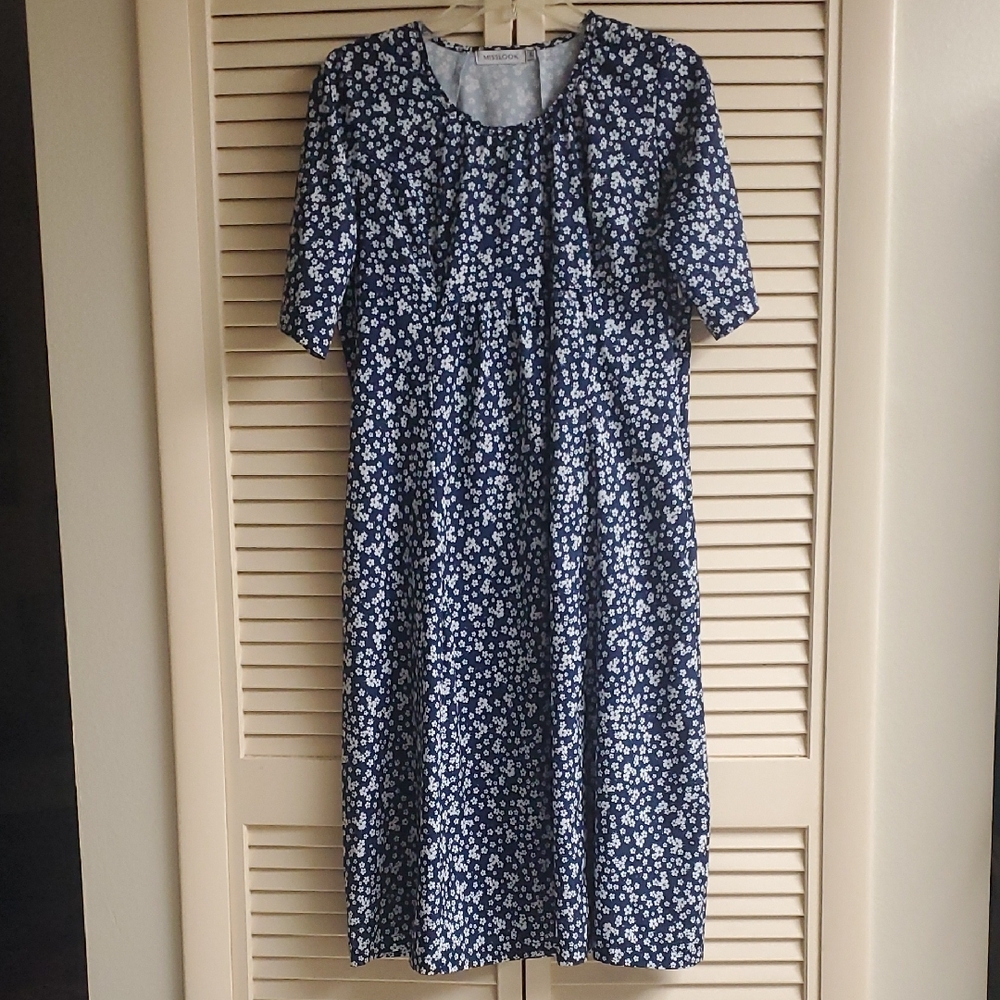 MISSLOOK Navy Floral Dress